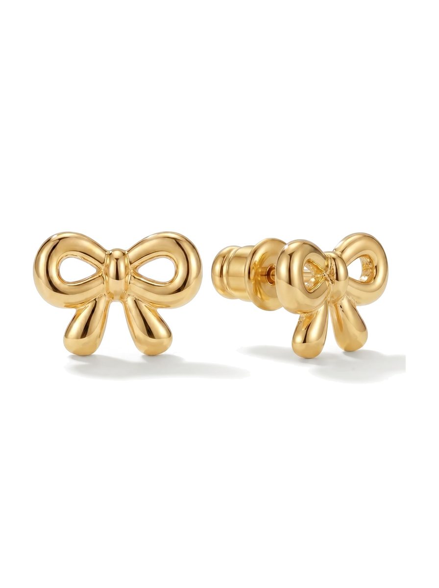Trendy 14K Gold Stud Earrings