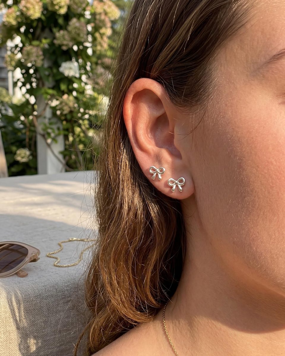 Trendy Silver Stud Earrings – photo 8
