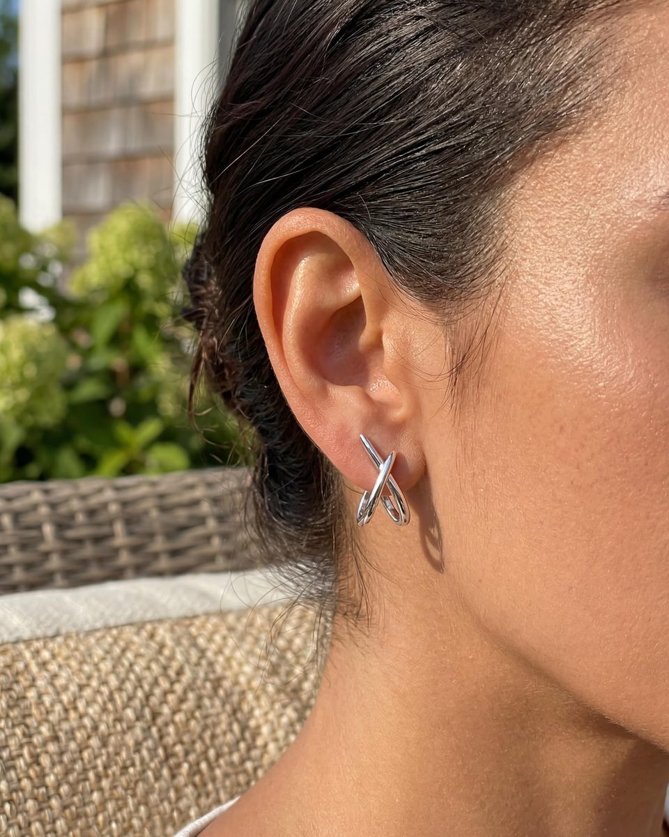 Trendy Silver Stud Earrings – photo 4