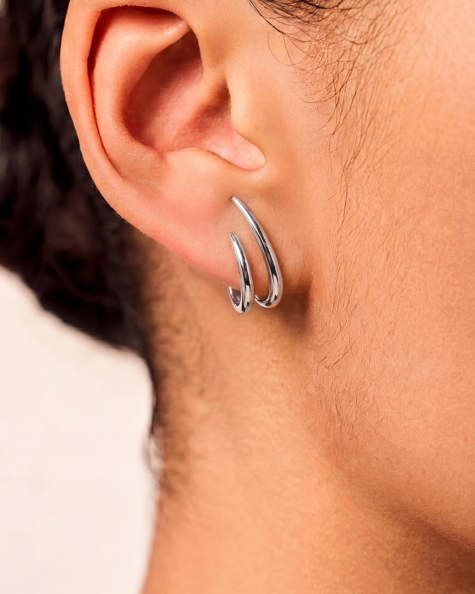 Dainty Silver Stud Earrings – photo 2