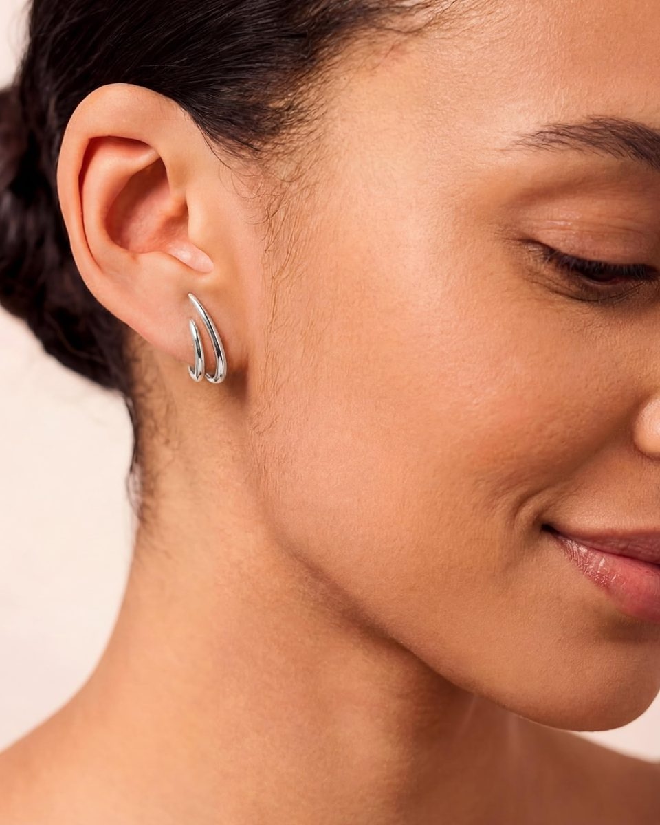 Dainty Silver Stud Earrings – photo 3