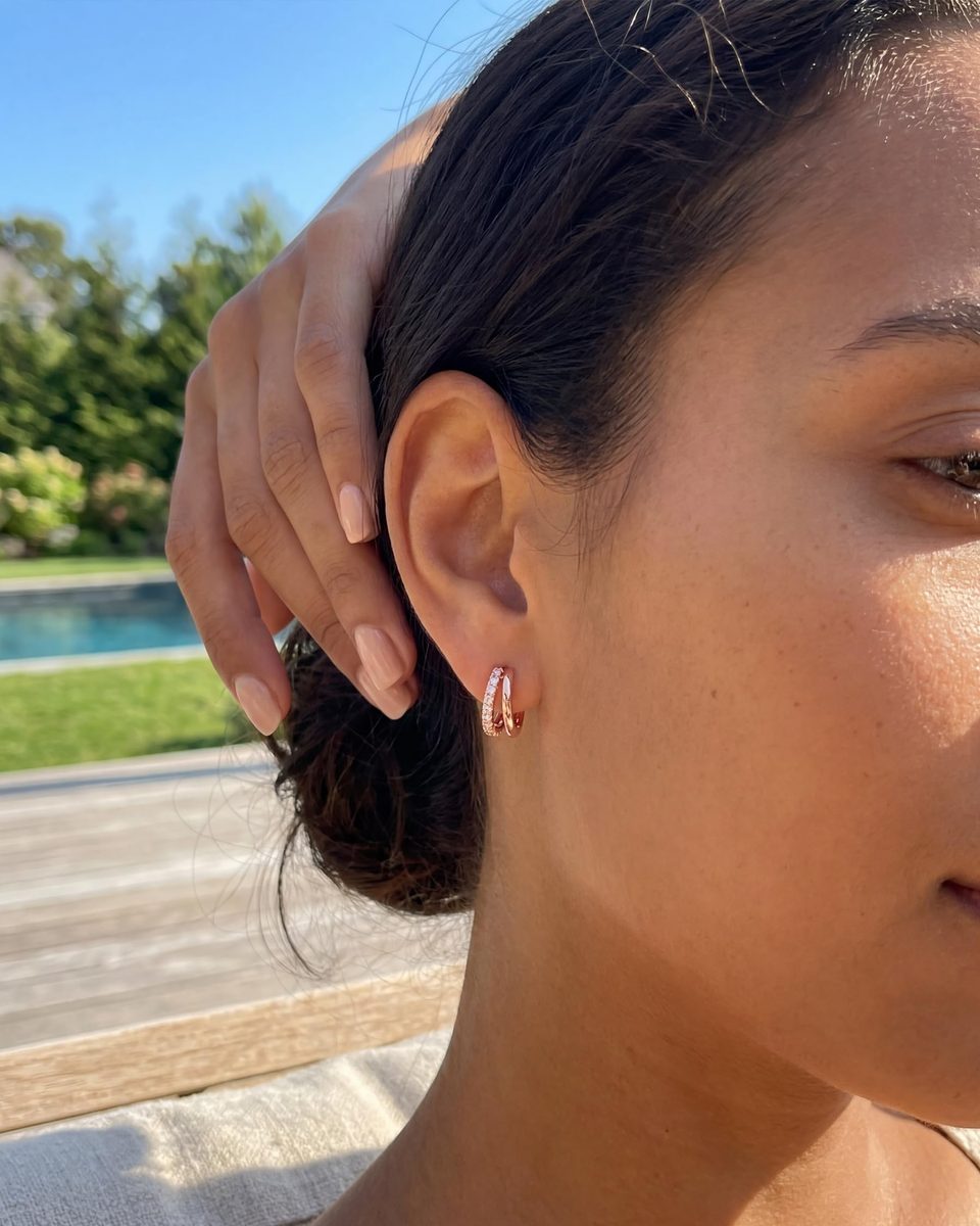 Trendy Rose Gold Huggie Earrings – photo 8