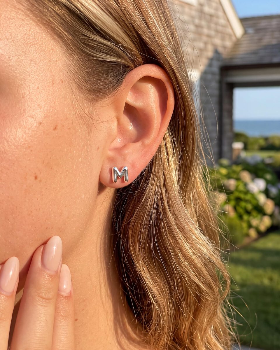 Trendy Silver Stud Earrings – photo 7