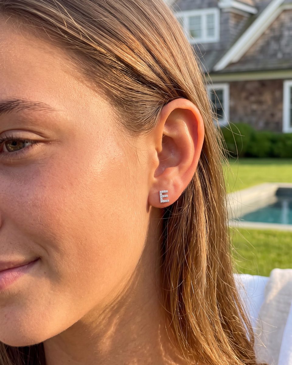 Trendy Silver Stud Earrings – photo 3