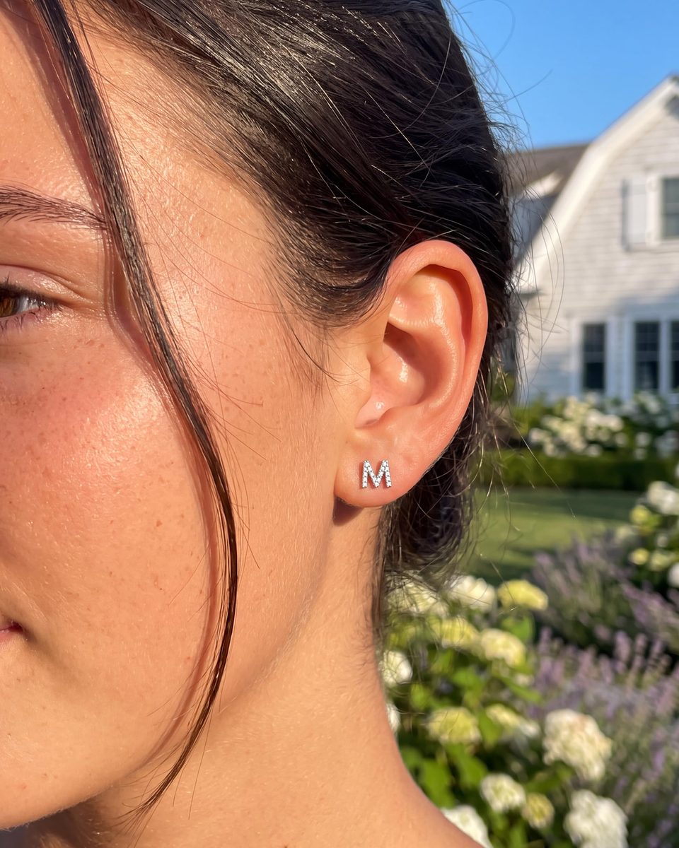 Trendy Silver Stud Earrings – photo 7