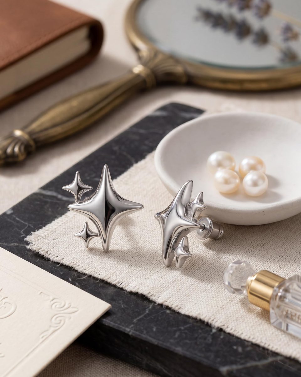 Trendy Silver Stud Earrings – photo 5