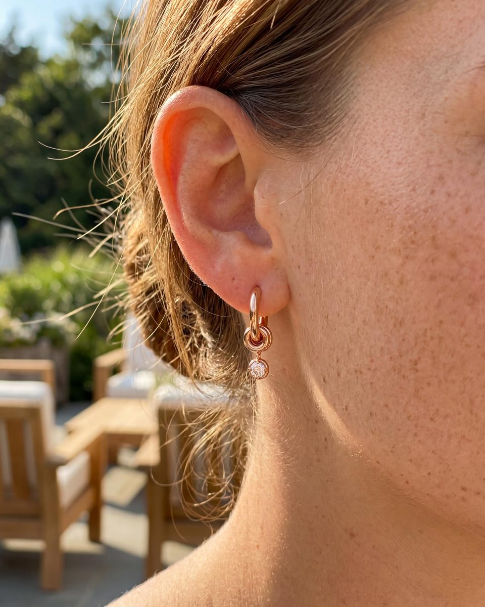 Trendy Rose Gold Huggie Earrings – photo 2