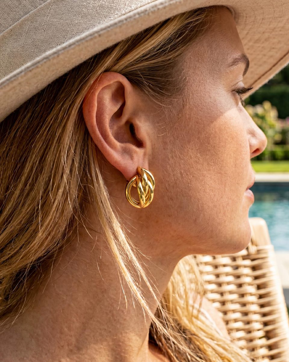 Trendy 14K Gold Stud Earrings – photo 4