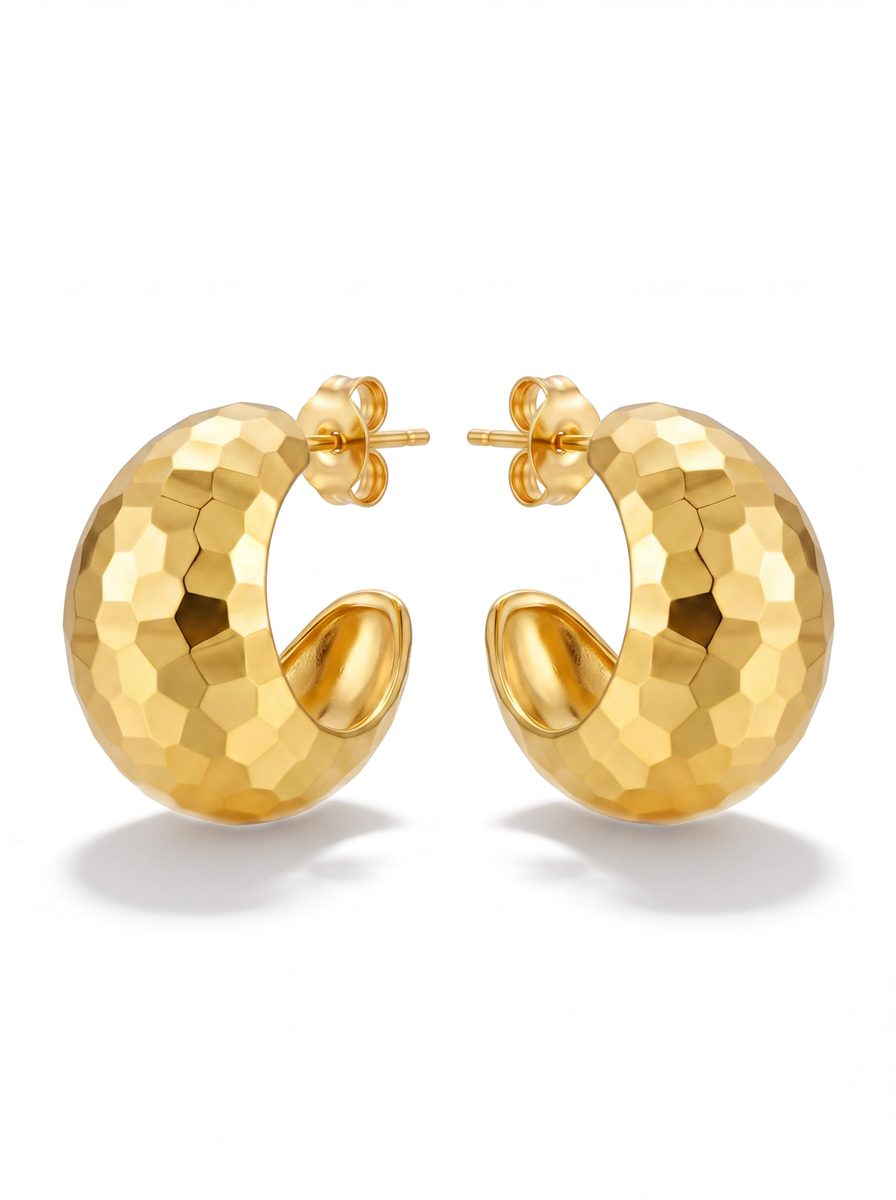 Trendy 14K Gold Stud Earrings