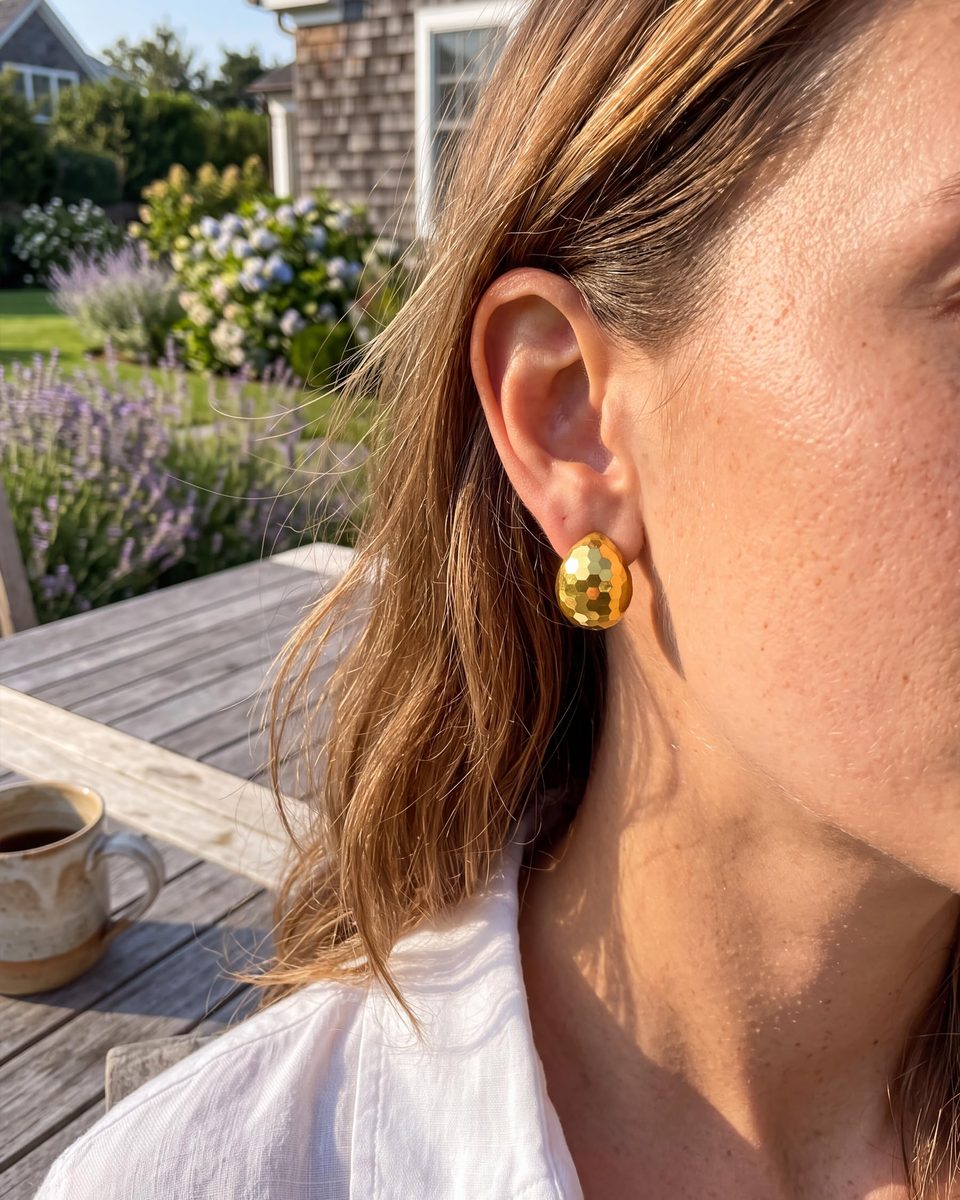 Trendy 14K Gold Stud Earrings – photo 4