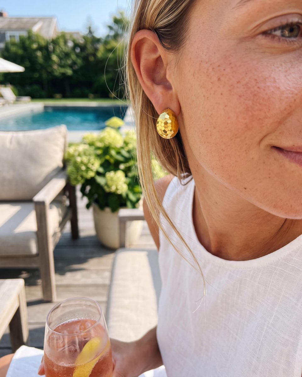 Trendy 14K Gold Stud Earrings – photo 7