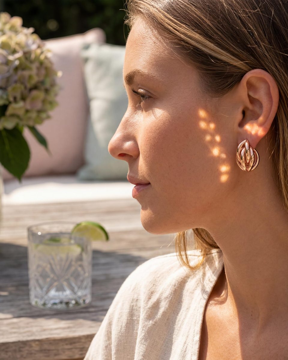 Trendy Rose Gold Stud Earrings – photo 4