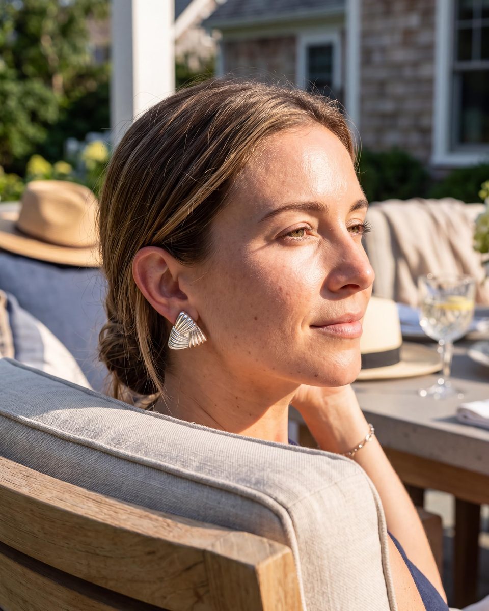 Trendy Silver Stud Earrings – photo 3