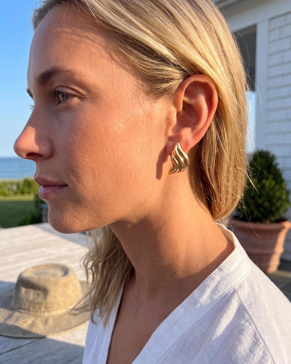 Trendy 14K Gold Stud Earrings – photo 8