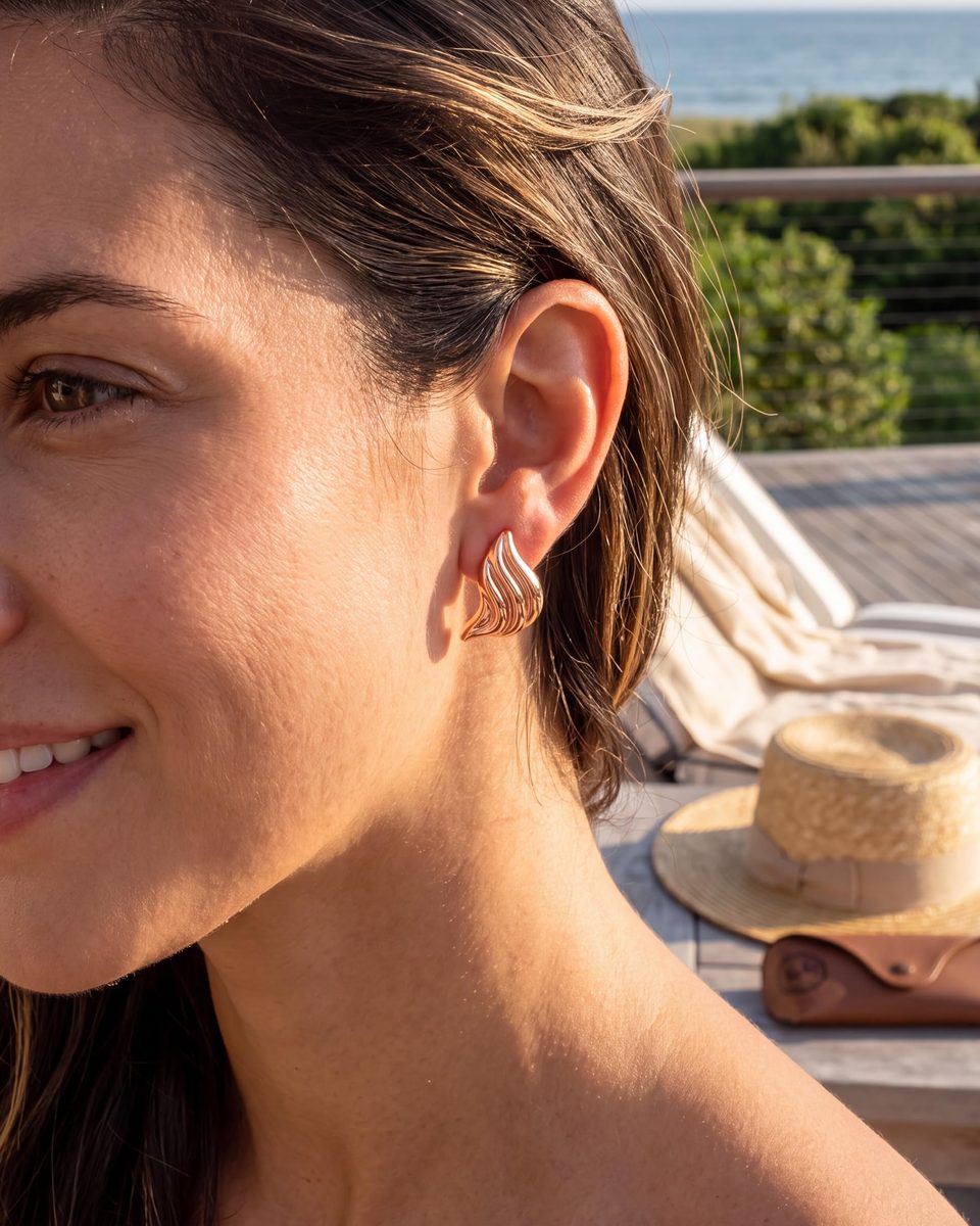 Trendy Rose Gold Stud Earrings – photo 3