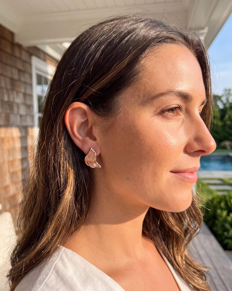 Trendy Rose Gold Stud Earrings – photo 4