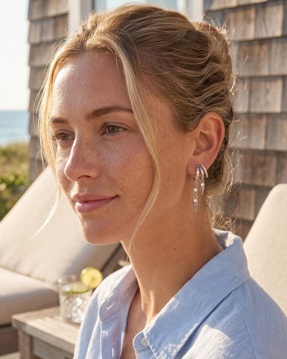 Dainty Silver Huggie Earrings – photo 2