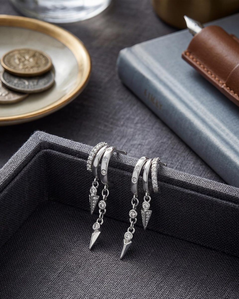 Dainty Silver Huggie Earrings – photo 9