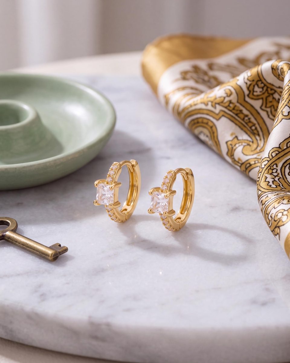 Trendy 14K Gold Huggie Earrings – photo 6