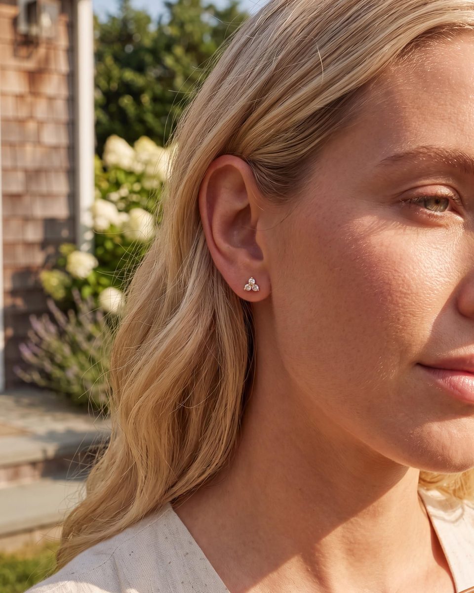 Trendy 14K Gold Stud Earrings – photo 2