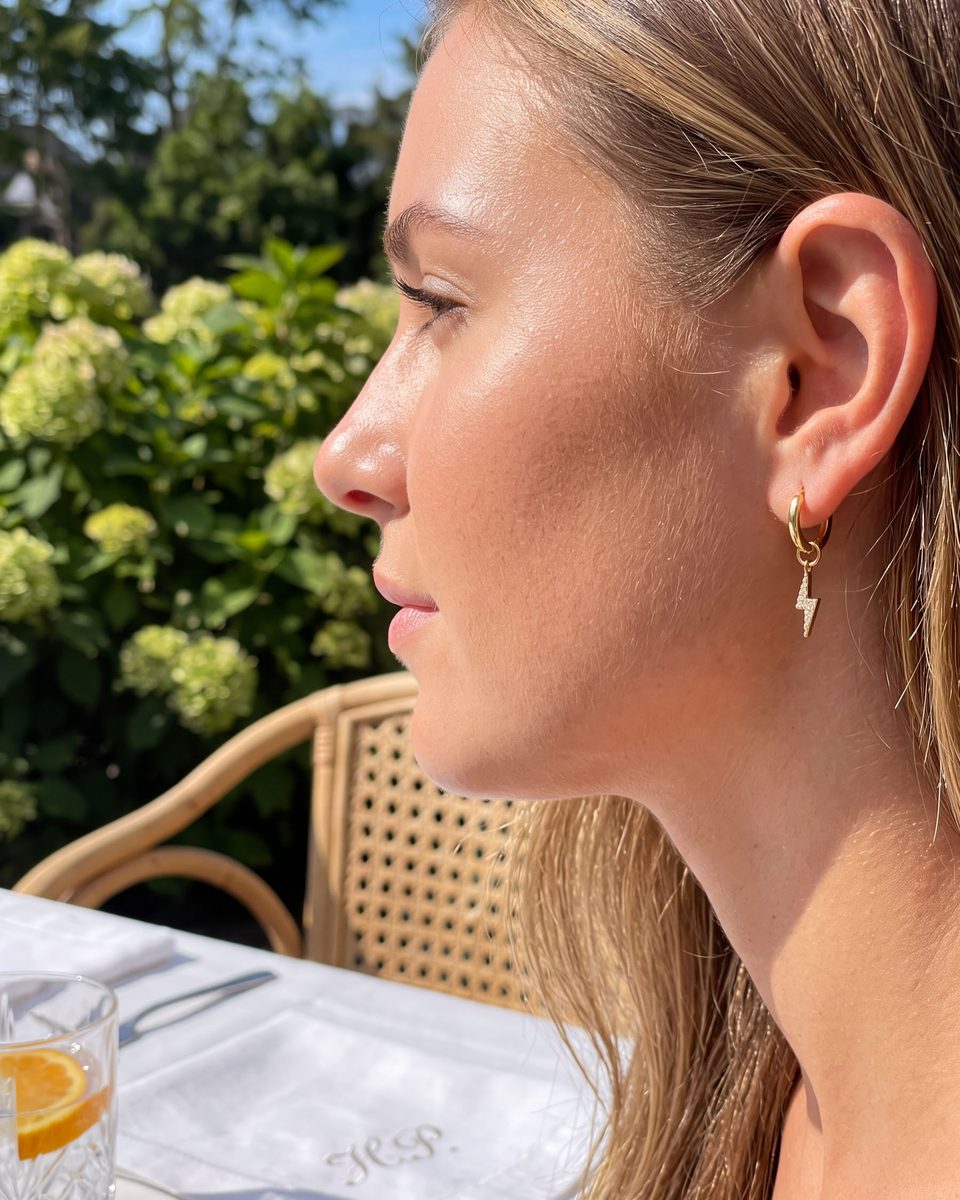 Trendy 14K Gold Huggie Earrings – photo 8