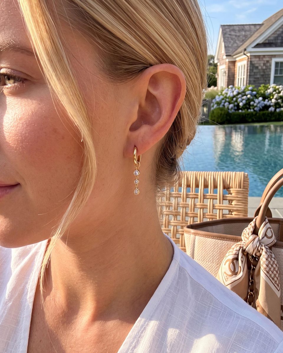 Trendy 14K Gold Huggie Earrings – photo 4